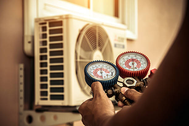 Professional Ac Installation technician working in West Monroe, MI